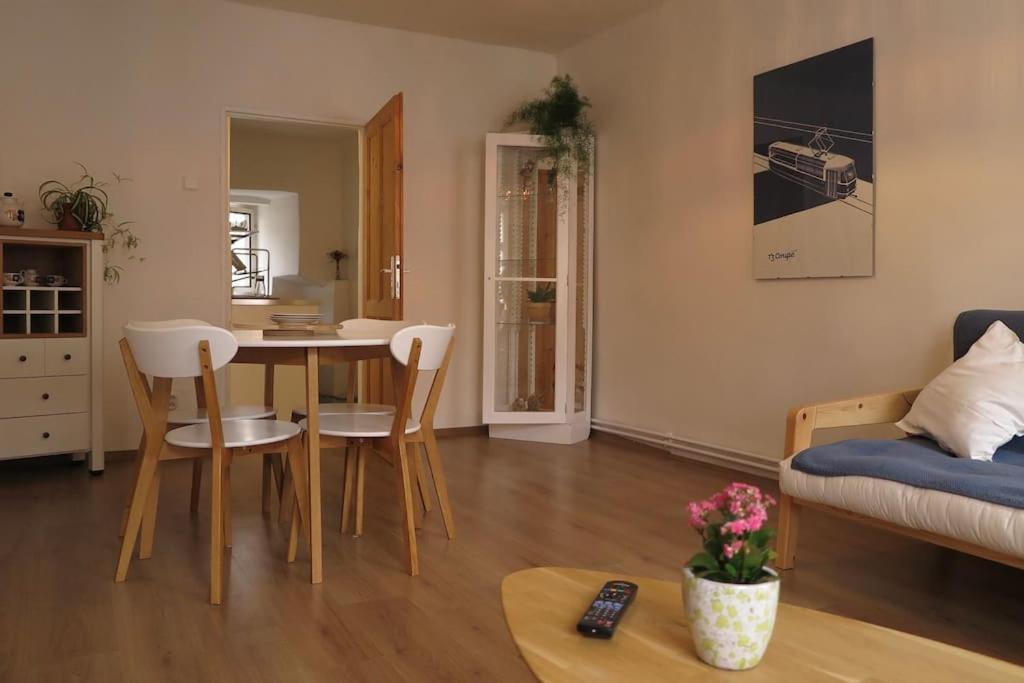 Hradcany Apartment With Green Energy Prague Luaran gambar